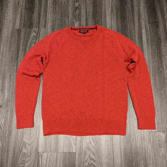 Banana Republic Cotton Sweater - Picture 2 of 3